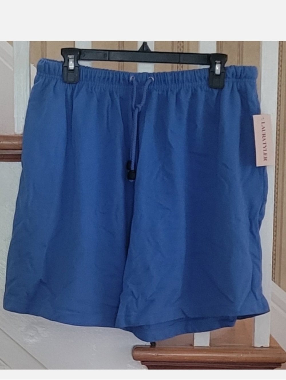 LAURA TYLER Blue Shorts Size XL